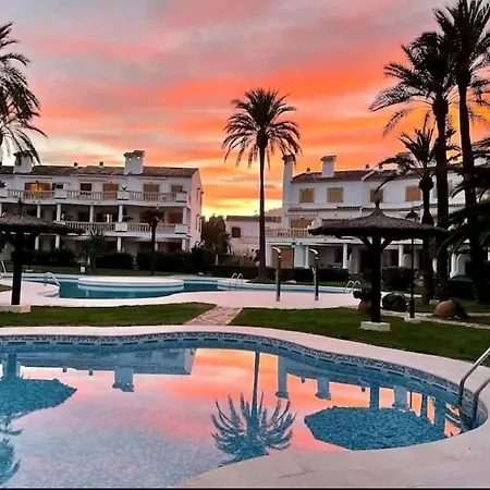 Bajo En Primera Linea De Playa Apartment Denia