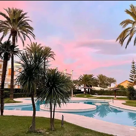 Bajo En Primera Linea De Playa