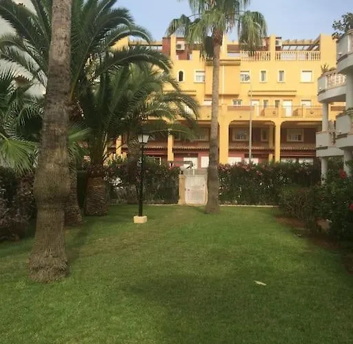 Bajo En Primera Linea De Playa Apartment Denia